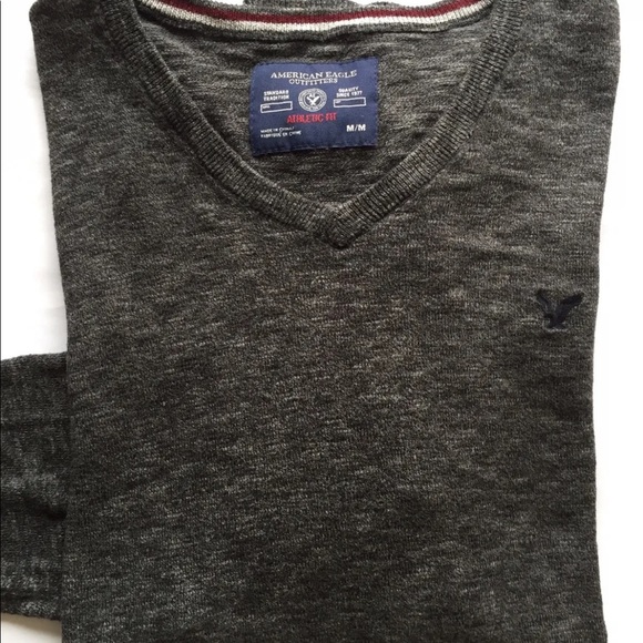 American Eagle Outfitter Men’s V Neck Sweater Heather Grey Medium Athletic Fit - Picture 11 of 11